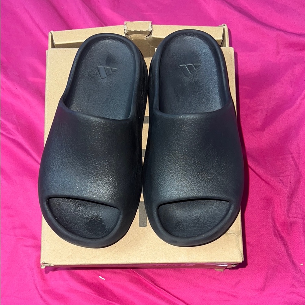 Yeezy Slide Sandals